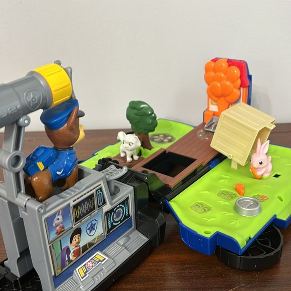 Paw Patrol Convertible Cars, Marshall and Chase - Picture 7 of 7